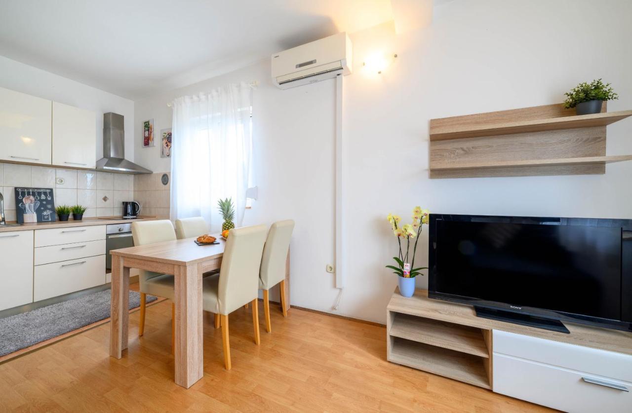 Apartment Malibu Zaboric Dış mekan fotoğraf